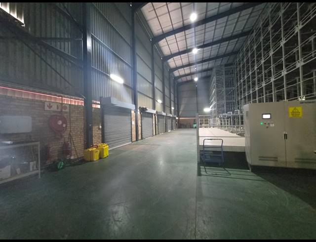 4,793M² WAREHOUSE FOR SALE IN RANDJESPARK